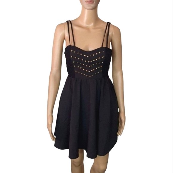 Dress Sze 8 black fit and flare studded cocktail casual party open back - Picture 1 of 5